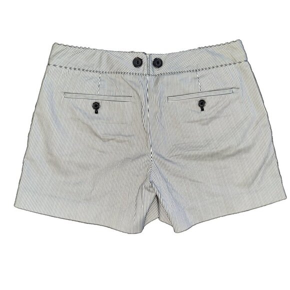 club monaco womans pinstriped shorts, size two, buttons details black & white - Picture 4 of 8